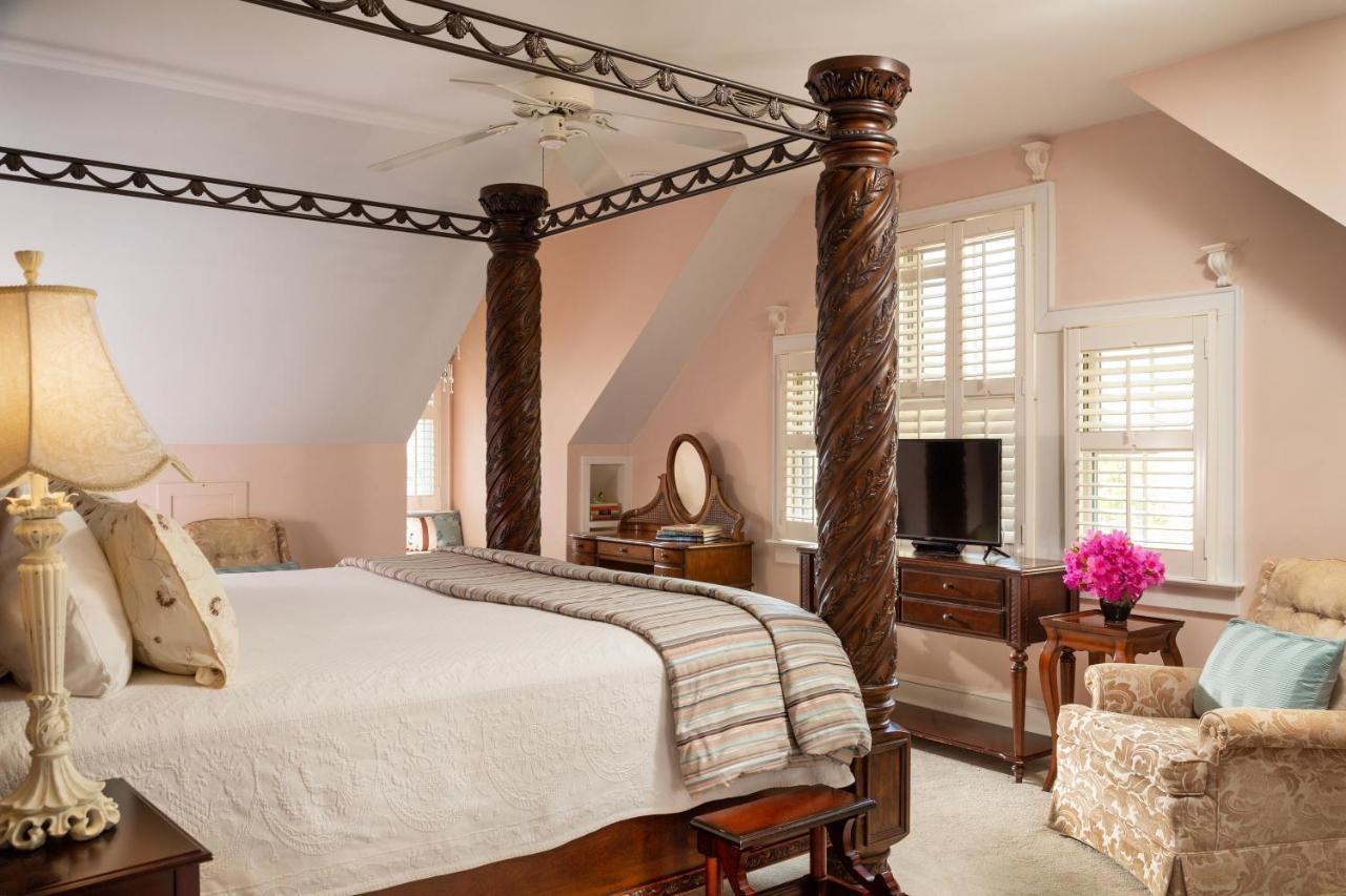 White Doe Inn Bed & Breakfast Manteo Esterno foto