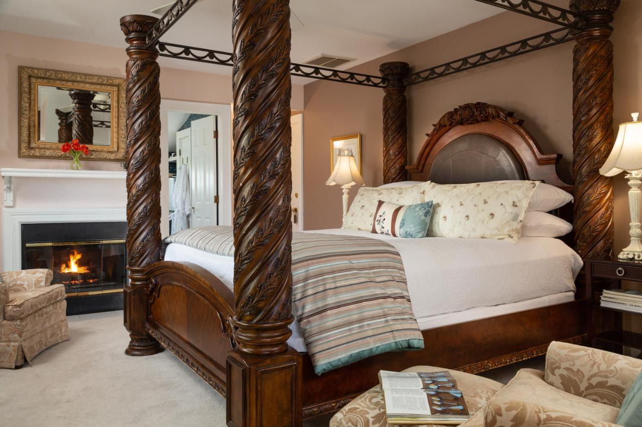 White Doe Inn Bed & Breakfast Manteo Esterno foto