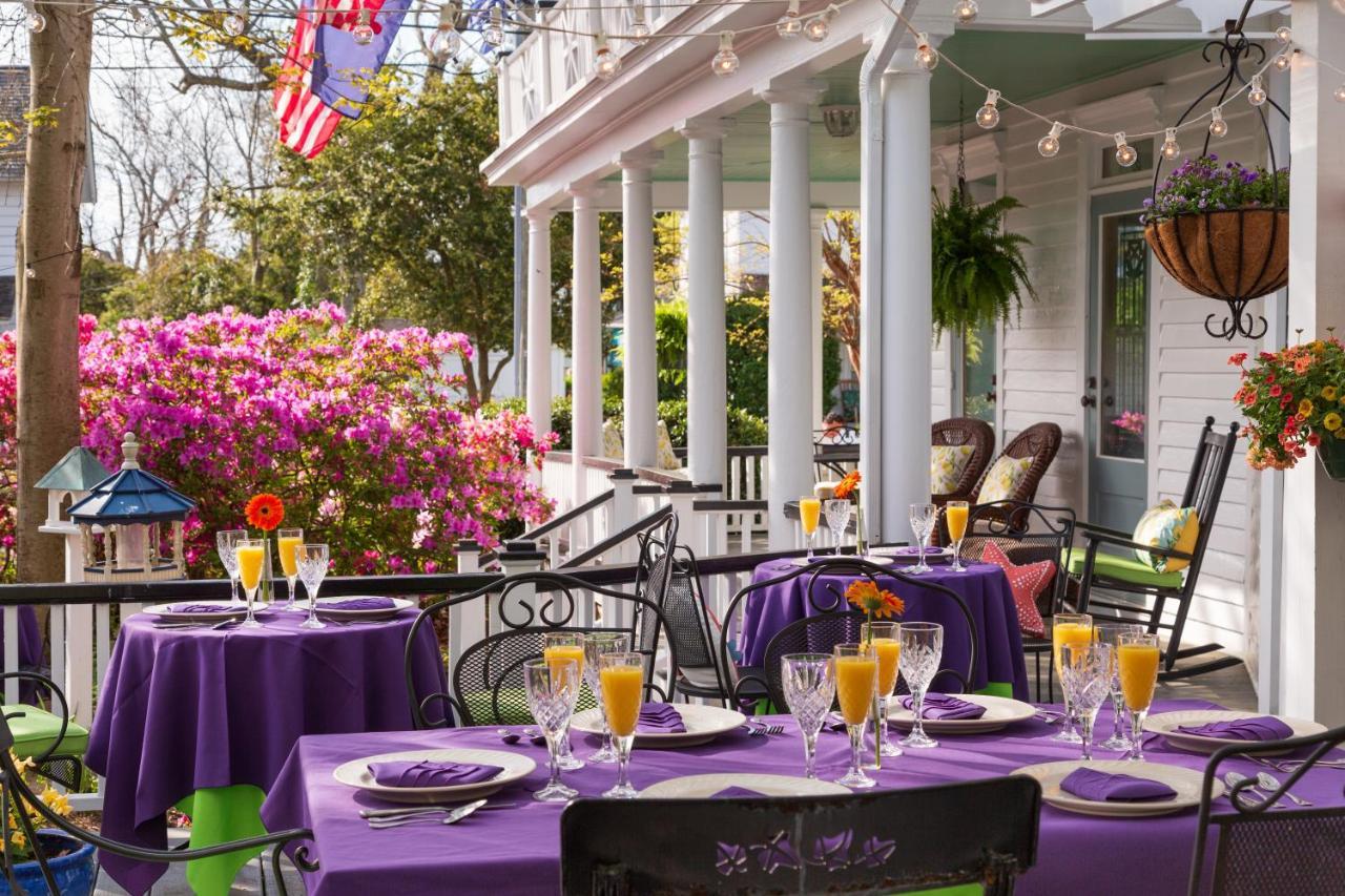 White Doe Inn Bed & Breakfast Manteo Esterno foto