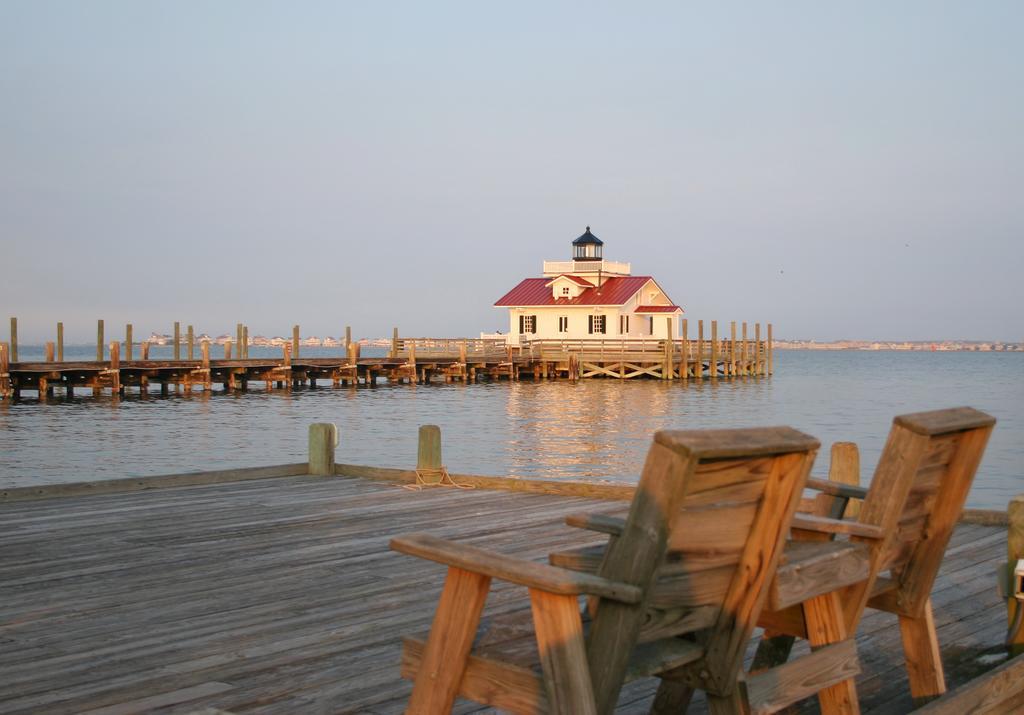 White Doe Inn Bed & Breakfast Manteo Esterno foto