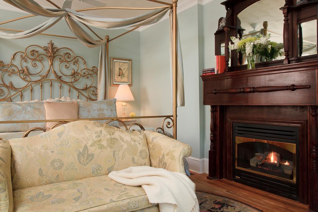 White Doe Inn Bed & Breakfast Manteo Camera foto
