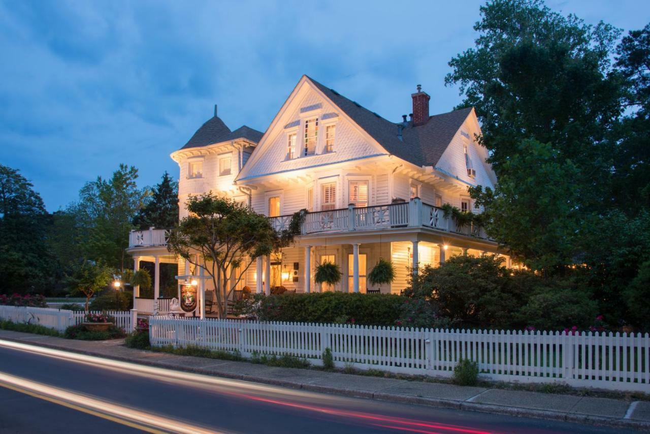 White Doe Inn Bed & Breakfast Manteo Esterno foto